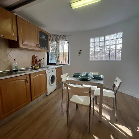Casa Charlotte V. Appartement *